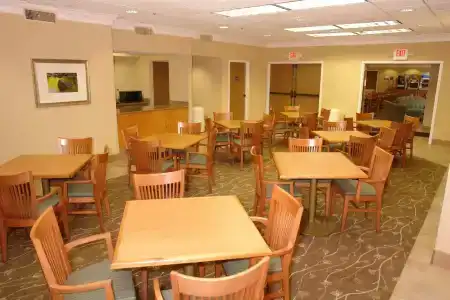 Holiday Inn Express & Suites, An Ihg - 19