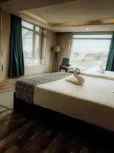 Turquoise Pyramids View - 82