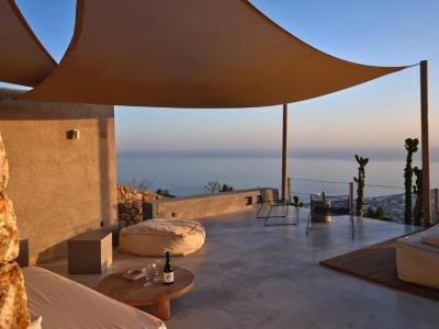 Santorini Heights - 87