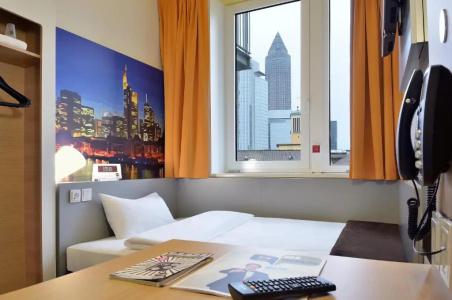 B&B Frankfurt Hauptbahnhof - 30
