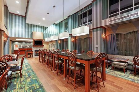 Hampton Inn & Suites West - 21