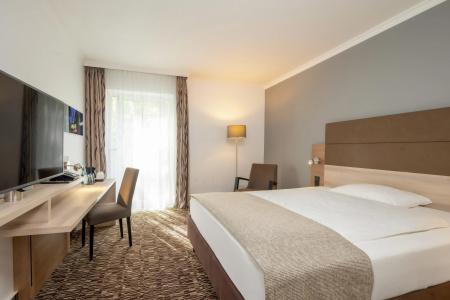 Park Inn by Radisson Köln City West - 61