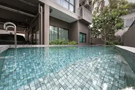 Like Sukhumvit 22 - 13