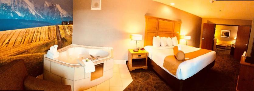 Best Western Plus Grantree Inn - 118