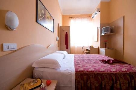 Sabatino Milan - 4