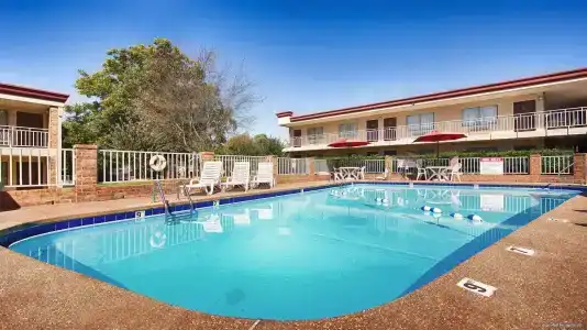 Best Western Winners Circle - 15