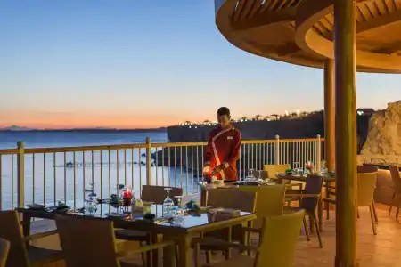 Reef Oasis Beach Resort - 26