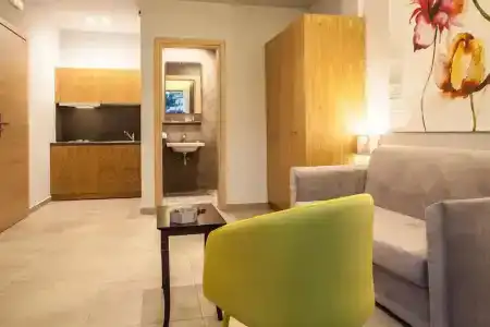 Anemos Rooms & - 180