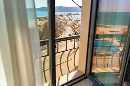 Panorama - 98