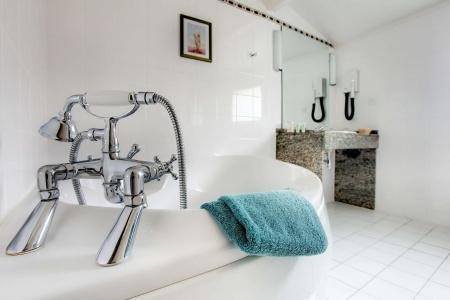 Best Western Le Guilhem - 8