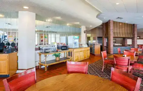 6-Lincoln, NE - Airport - 20