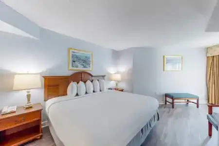 Carolinian Beach - 32
