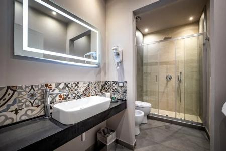 Martelli 6 Suite & - 103
