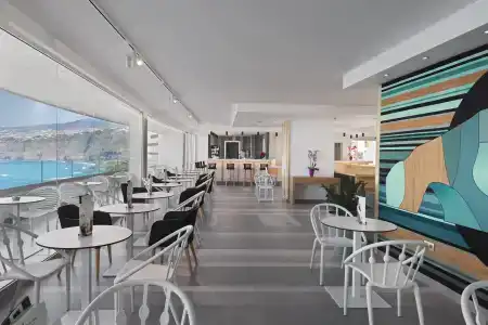 Atlantic Mirage Suites & Spa - 9