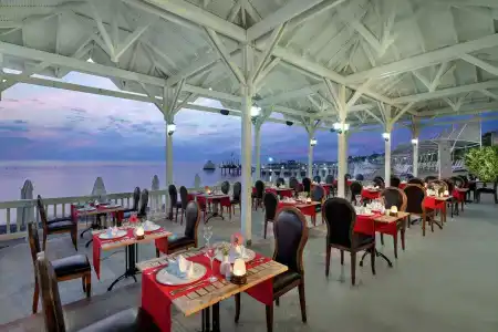 Crystal Flora Beach Resort - Ultimate All Inclusive - 24
