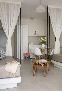 Louis Paphos Breeze - 14