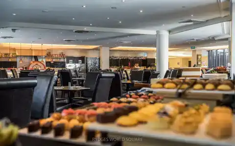 Rydges World Square - 11