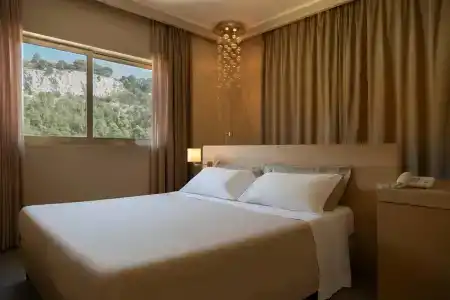 FerroHotel - 2