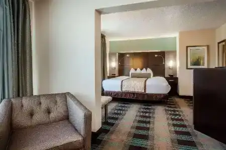 Wingate by Wyndham - Orlando International Airport - 22