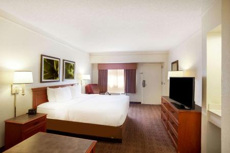 La Quinta Inn by Wyndham Austin Capitol / Downtown - 5
