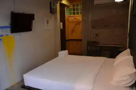 Silom Art Hostel - 10