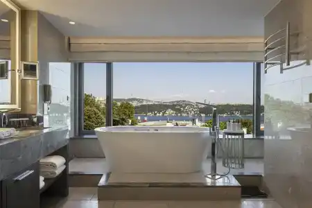 Conrad Istanbul Bosphorus - 14