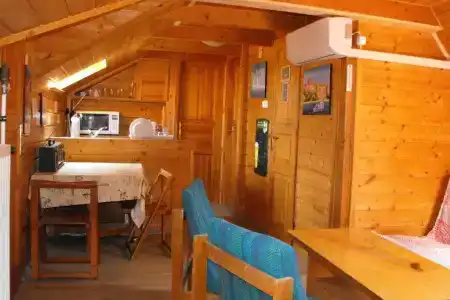 Hungaria Guesthouse - 15