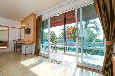 Haad Son Resort (Koh Raham) - 6