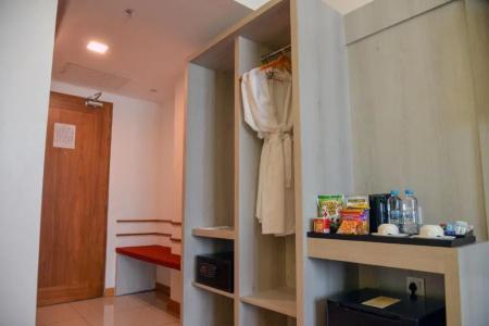 Ritz Grand Mandalay - 35