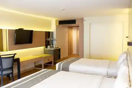 Phuket Graceland Resort And Spa - Sha Extra Plus - 28