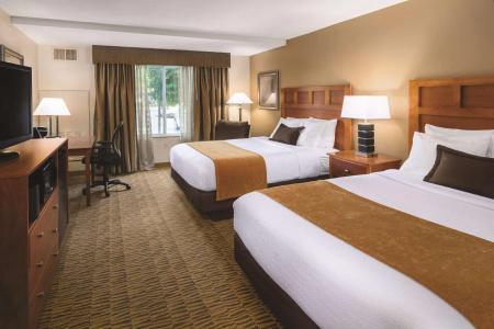 Best Western Plus - 48