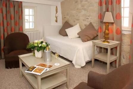 Best Western Plus Le Donjon - Cœur de La Cité Médiévale - 125