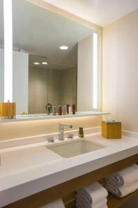 Newport Marriott - 145