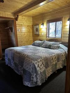 Arizona Mountain Inn & Cabins - 46