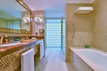 Sheraton Grand Resort & Convention - 10