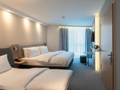 Holiday Inn Express - Offenbach, An Ihg - 41