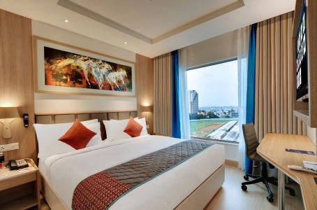 Holiday Inn Bengaluru Racecourse, An Ihg - 4
