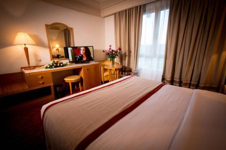 Golden Tulip El Mechtel - 2