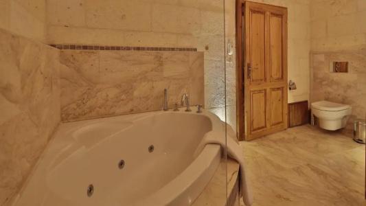 Golden Cave Suites - 128