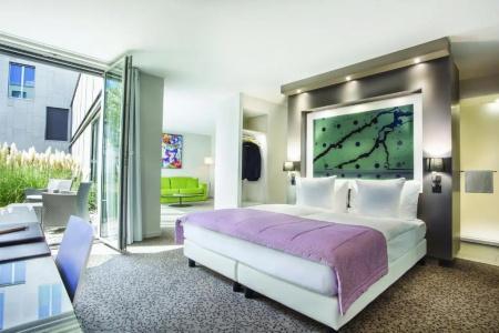 Starling Lausanne - 76