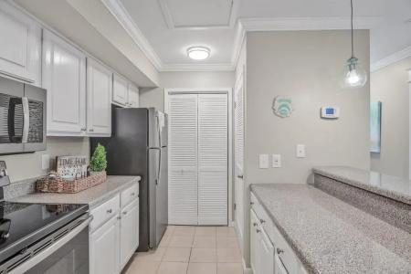 Harbour Point 914 - 18