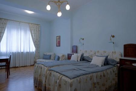 Casa Ferrari Bed & Breakfast - 5