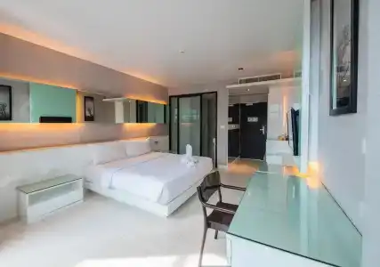 Serenotel Pattaya - 85