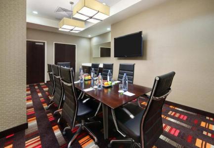 Courtyard by Marriott Times Square West - 20
