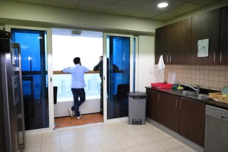1 World Backpackers Dubai - 2