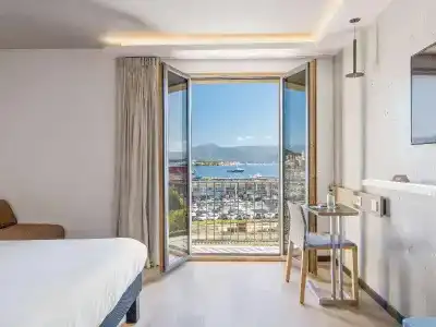 ibis Styles Ajaccio Napoleon - 59