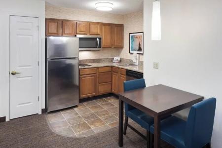 Residence Inn Country Club Plaza - 20