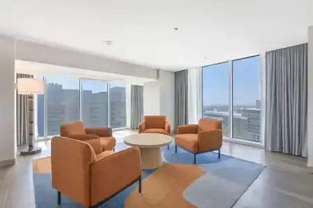 Hilton Anaheim - 7