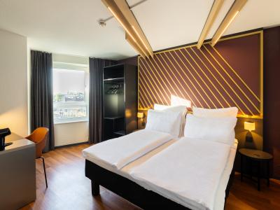 B&B Düsseldorf - Mitte - 3