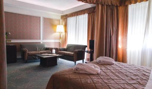 Grand Excelsior's - 184